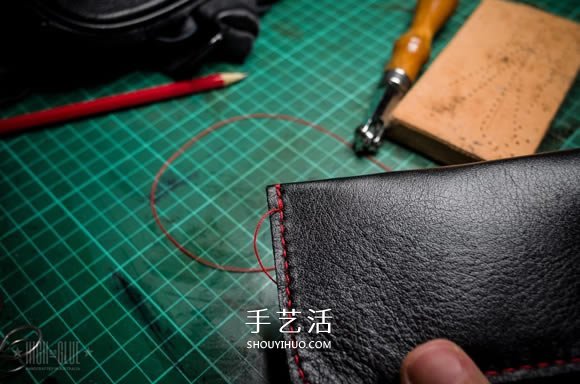 舊皮包改造時(shí)尚手機(jī)套 舊皮包變廢為寶做手機(jī)套 -  rpnrmr.com