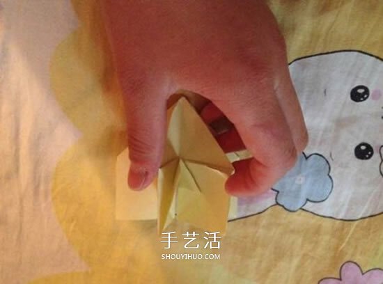 四瓣花折紙圖解教程 手工折疊四瓣花的方法 -  rpnrmr.com