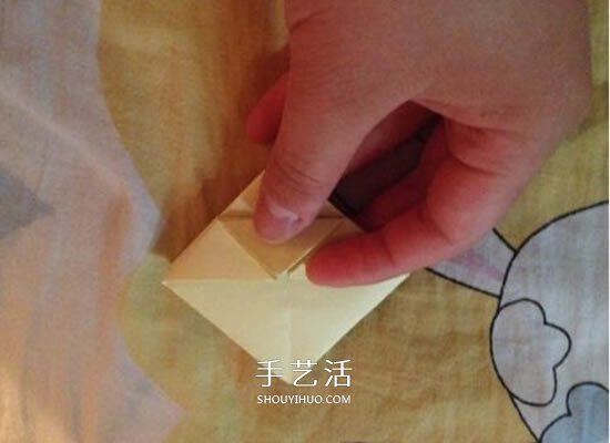 四瓣花折紙圖解教程 手工折疊四瓣花的方法 -  rpnrmr.com