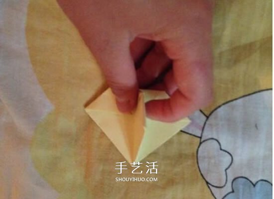 四瓣花折紙圖解教程 手工折疊四瓣花的方法 -  rpnrmr.com