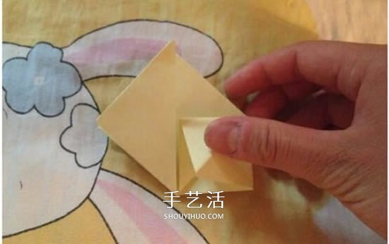 四瓣花折紙圖解教程 手工折疊四瓣花的方法 -  rpnrmr.com