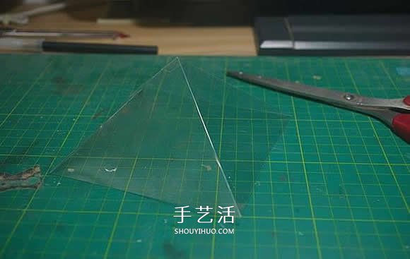 自制全息投影儀的方法 簡(jiǎn)易全息投影儀DIY教程 -  rpnrmr.com