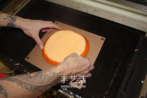 感恩節(jié)南瓜燈雕刻制作 多層萬圣節(jié)南瓜燈DIY -  rpnrmr.com
