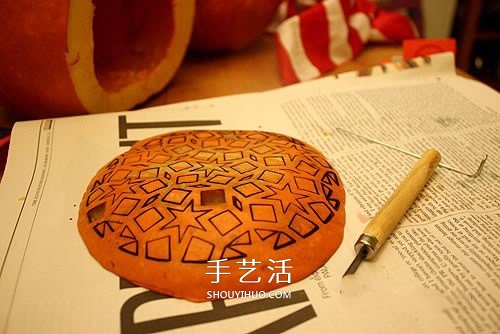 感恩節(jié)南瓜燈雕刻制作 多層萬圣節(jié)南瓜燈DIY -  rpnrmr.com