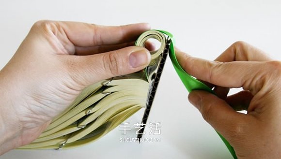 舊電話本改造便簽夾 花叢便簽夾DIY制作教程 -  rpnrmr.com