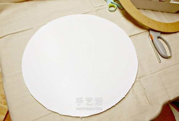 一次性勺子手工制作漂亮的野菊花掛鐘圖解 -  rpnrmr.com