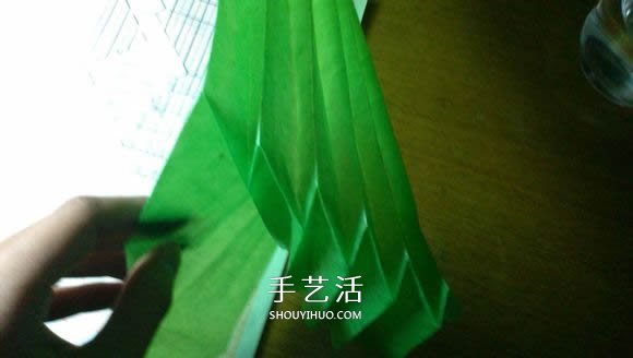 立體螳螂的折法圖解 折紙小螳螂的詳細(xì)步驟 -  rpnrmr.com