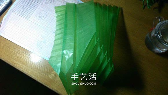 立體螳螂的折法圖解 折紙小螳螂的詳細(xì)步驟 -  rpnrmr.com
