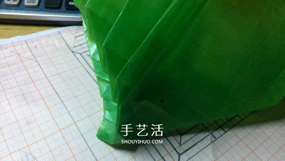 立體螳螂的折法圖解 折紙小螳螂的詳細(xì)步驟 -  rpnrmr.com