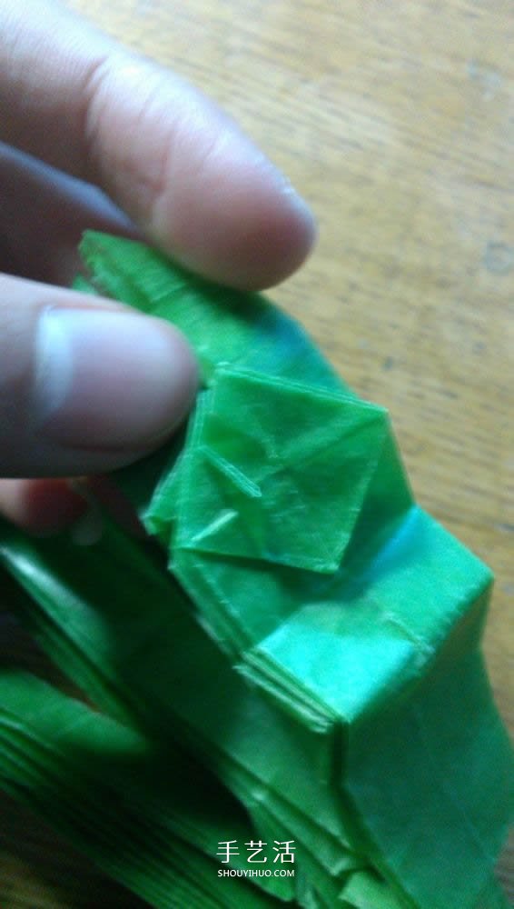 立體螳螂的折法圖解 折紙小螳螂的詳細(xì)步驟 -  rpnrmr.com