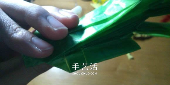 立體螳螂的折法圖解 折紙小螳螂的詳細(xì)步驟 -  rpnrmr.com