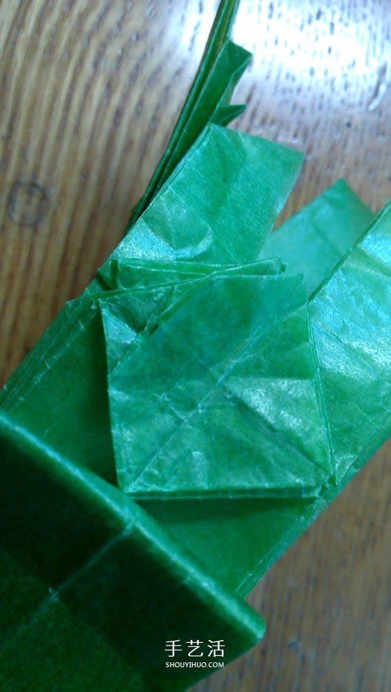 立體螳螂的折法圖解 折紙小螳螂的詳細(xì)步驟 -  rpnrmr.com