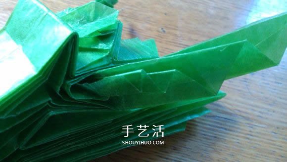 立體螳螂的折法圖解 折紙小螳螂的詳細(xì)步驟 -  rpnrmr.com