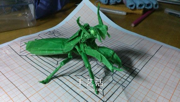 立體螳螂的折法圖解 折紙小螳螂的詳細(xì)步驟 -  rpnrmr.com