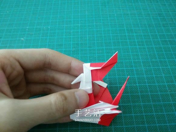 圣誕鶴的折法圖解教程 折紙圣誕紙鶴的方法 -  rpnrmr.com