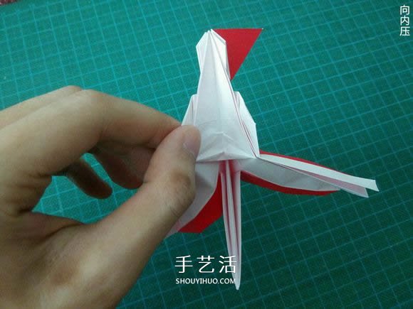 圣誕鶴的折法圖解教程 折紙圣誕紙鶴的方法 -  rpnrmr.com