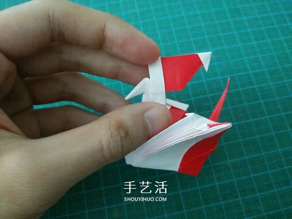 圣誕鶴的折法圖解教程 折紙圣誕紙鶴的方法 -  rpnrmr.com