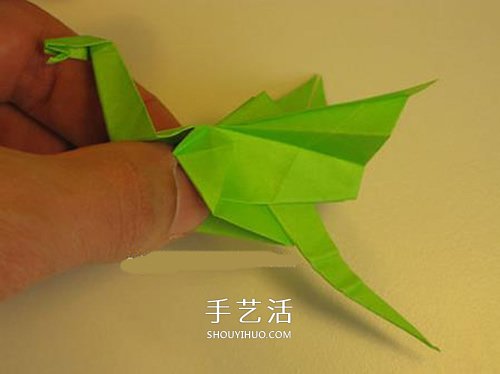 手工折紙翼龍的步驟圖 翼龍的折法圖解過程 -  rpnrmr.com