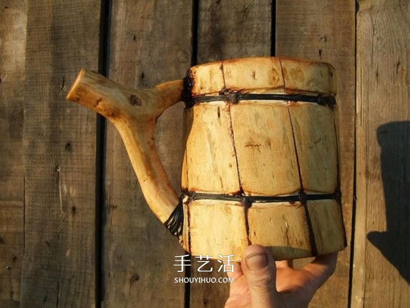 原木制作粗獷啤酒杯 自制大號啤酒杯的過程 -  rpnrmr.com