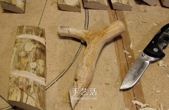原木制作粗獷啤酒杯 自制大號啤酒杯的過程 -  rpnrmr.com