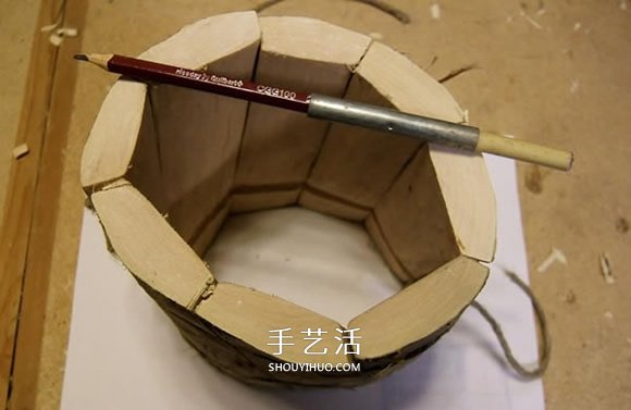 原木制作粗獷啤酒杯 自制大號啤酒杯的過程 -  rpnrmr.com