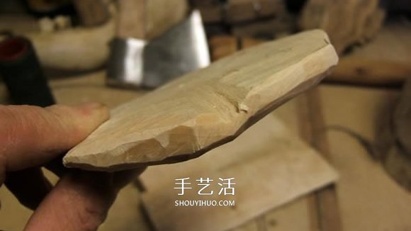 原木制作粗獷啤酒杯 自制大號啤酒杯的過程 -  rpnrmr.com