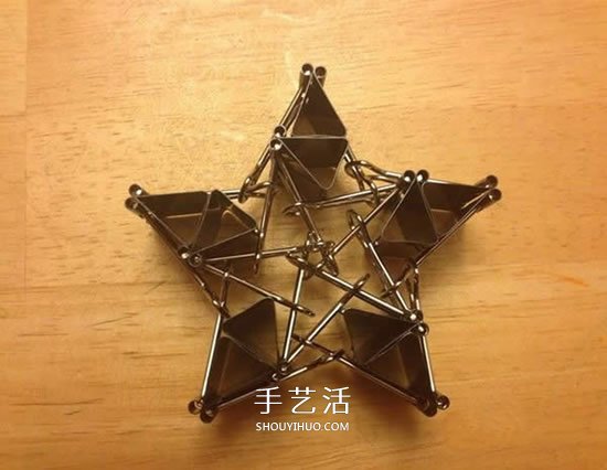 長(zhǎng)尾票夾做立體五角星 DIY票夾五角星圖解 -  rpnrmr.com