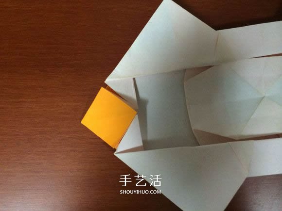 復(fù)雜立體跑車的折法 詳細(xì)折紙跑車圖解步驟 -  rpnrmr.com