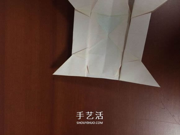 復(fù)雜立體跑車的折法 詳細(xì)折紙跑車圖解步驟 -  rpnrmr.com