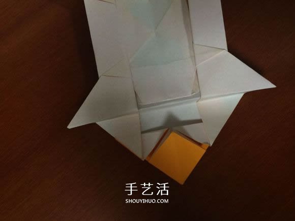復(fù)雜立體跑車的折法 詳細(xì)折紙跑車圖解步驟 -  rpnrmr.com