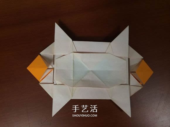 復(fù)雜立體跑車的折法 詳細(xì)折紙跑車圖解步驟 -  rpnrmr.com