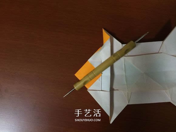 復(fù)雜立體跑車的折法 詳細(xì)折紙跑車圖解步驟 -  rpnrmr.com