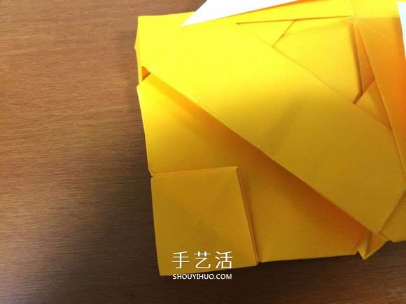 復(fù)雜立體跑車的折法 詳細(xì)折紙跑車圖解步驟 -  rpnrmr.com