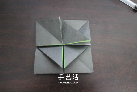 耐克標(biāo)志的折紙方法 怎么折NIKE標(biāo)志的圖解 -  rpnrmr.com