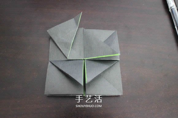 耐克標(biāo)志的折紙方法 怎么折NIKE標(biāo)志的圖解 -  rpnrmr.com