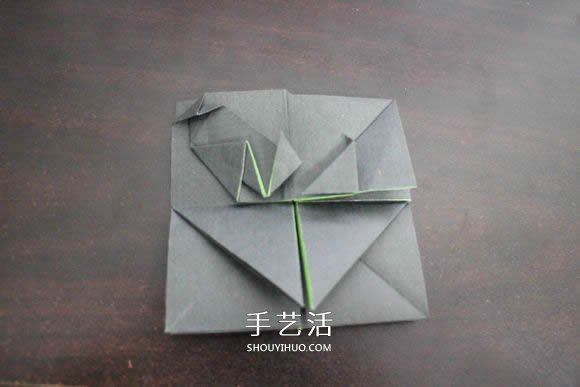 耐克標(biāo)志的折紙方法 怎么折NIKE標(biāo)志的圖解 -  rpnrmr.com
