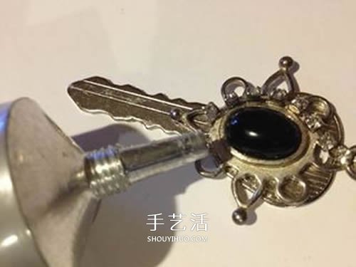 廢棄鑰匙制作項(xiàng)鏈墜 鑰匙項(xiàng)鏈?zhǔn)止ぶ谱鹘坛?-  rpnrmr.com