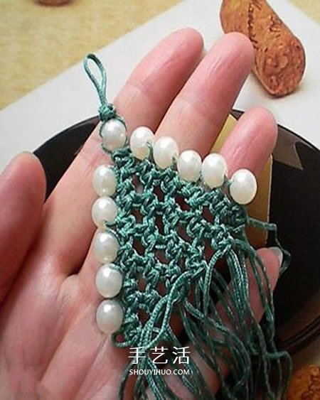 圣誕樹小掛件的編法 手工編織圣誕樹掛飾圖解 -  rpnrmr.com