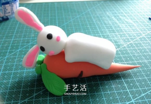 超輕粘土制作可愛兔子和胡蘿卜的圖解教程 -  rpnrmr.com