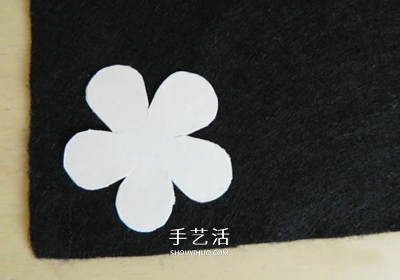 閃亮的布花制作方法 可以做成胸針和衣物裝飾 -  rpnrmr.com
