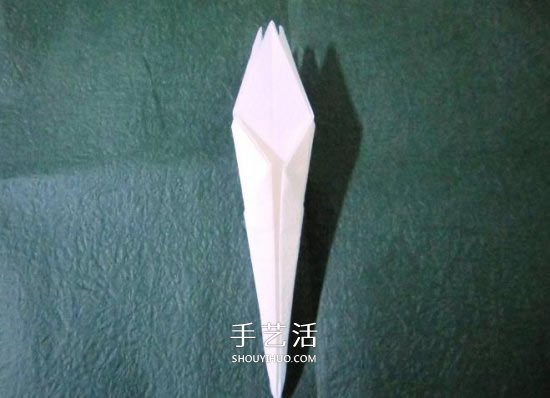 鐵炮百合的折紙過程圖解 手工折鐵炮百合步驟 -  rpnrmr.com