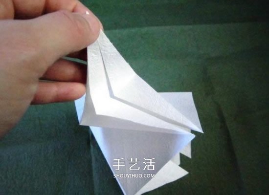 鐵炮百合的折紙過程圖解 手工折鐵炮百合步驟 -  rpnrmr.com