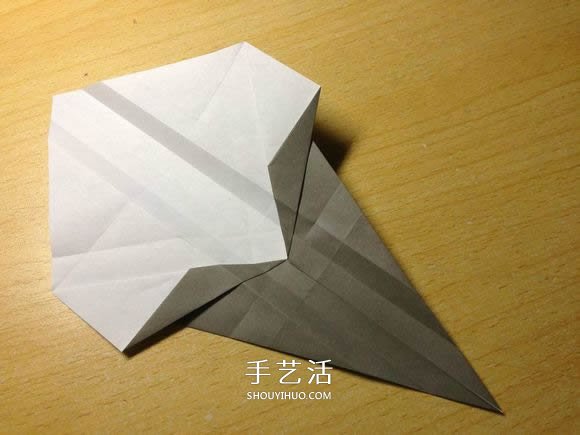 挖土機(jī)的折紙方法圖解 手工挖掘機(jī)的折法過程 -  rpnrmr.com