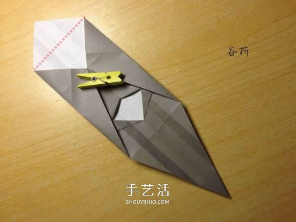 挖土機(jī)的折紙方法圖解 手工挖掘機(jī)的折法過程 -  rpnrmr.com