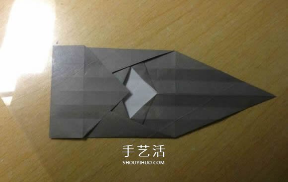 挖土機(jī)的折紙方法圖解 手工挖掘機(jī)的折法過程 -  rpnrmr.com