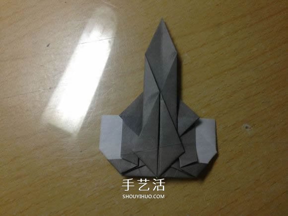 挖土機(jī)的折紙方法圖解 手工挖掘機(jī)的折法過程 -  rpnrmr.com