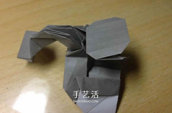 挖土機(jī)的折紙方法圖解 手工挖掘機(jī)的折法過程 -  rpnrmr.com