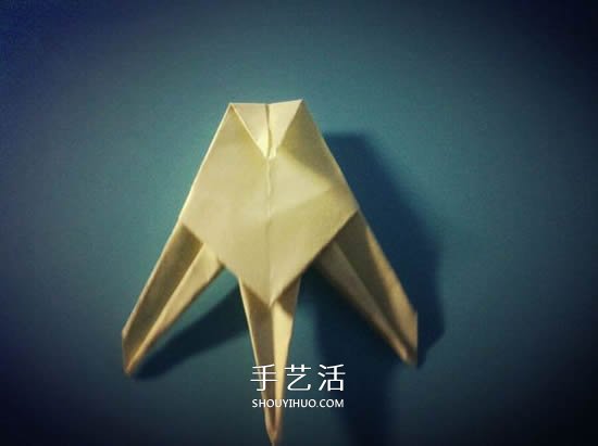 簡(jiǎn)單蜂鳥(niǎo)的折紙方法 手工折紙蜂鳥(niǎo)圖解教程 -  rpnrmr.com