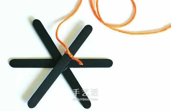 蜘蛛網(wǎng)的制作方法圖解 萬圣節(jié)雪糕棍做蜘蛛網(wǎng) -  rpnrmr.com