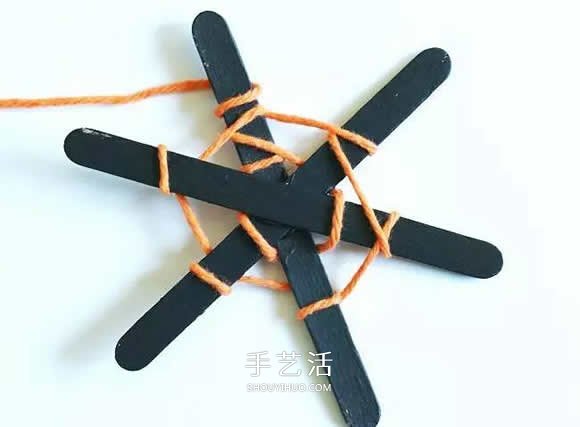 蜘蛛網(wǎng)的制作方法圖解 萬圣節(jié)雪糕棍做蜘蛛網(wǎng) -  rpnrmr.com